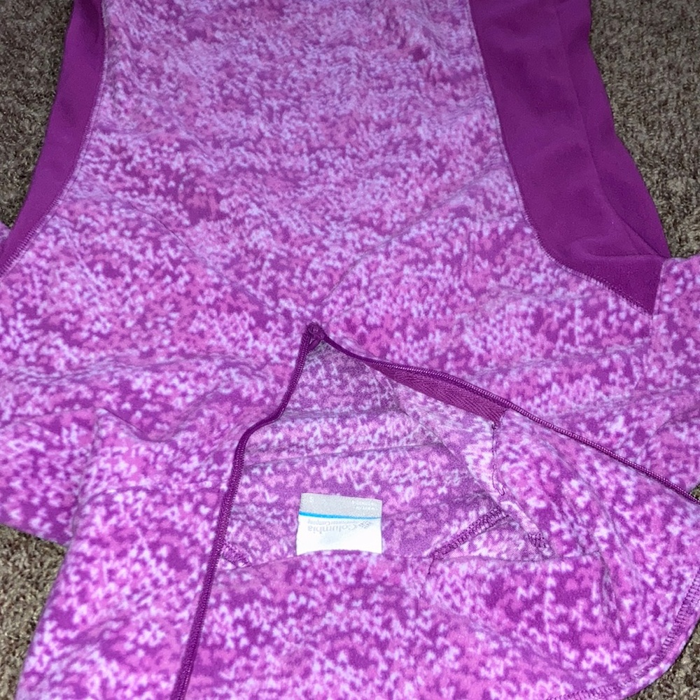 Columbia pull over